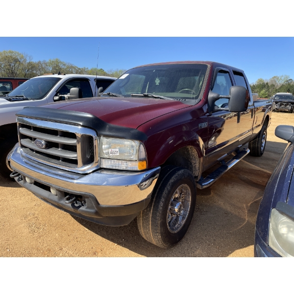 2004 FORD F350 LARIAT Pickup Truck