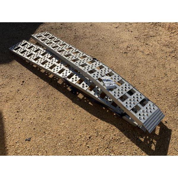 90" ALUMINUM RAMPS