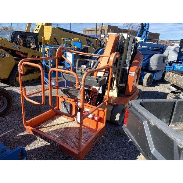 2022 JLG T32E Manlift