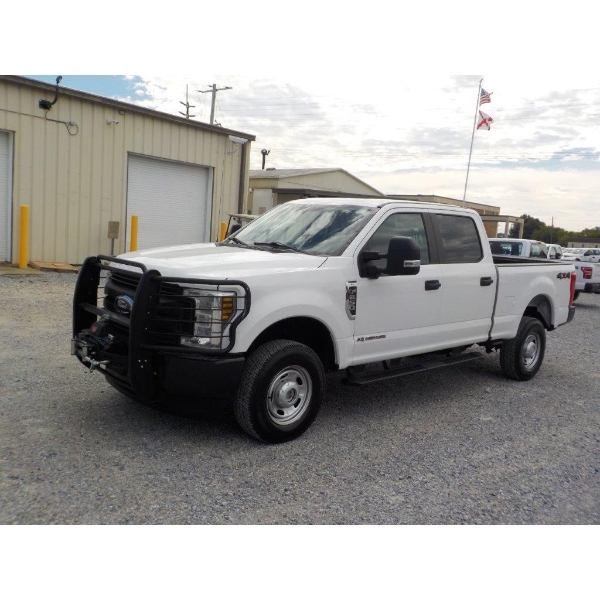 2019 FORD F250 XL Pickup Truck