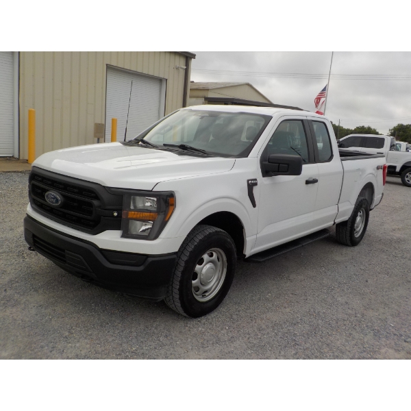 2023 FORD F150 XL Pickup Truck