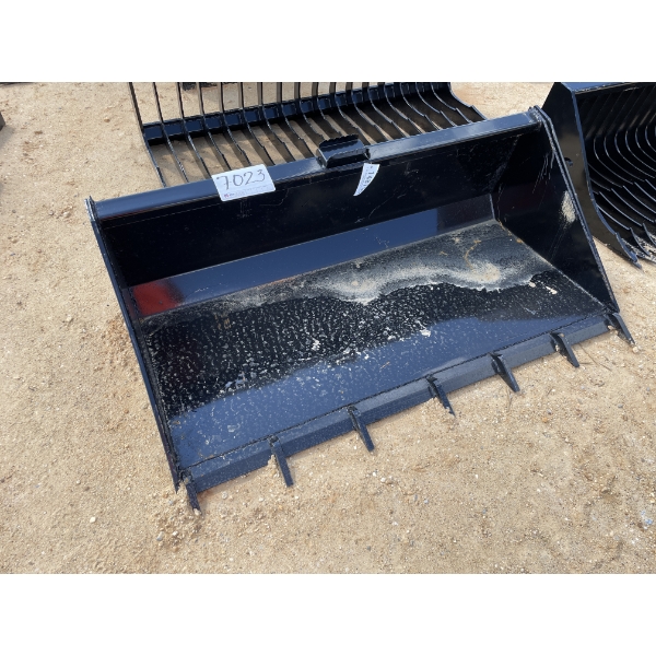 BUCKET, 66"W, fits skid steer loader 