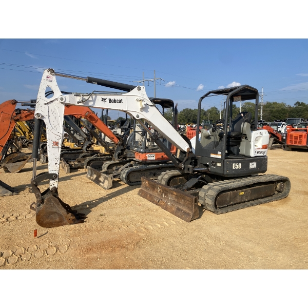 2016 BOBCAT E50 Excavator - Mini