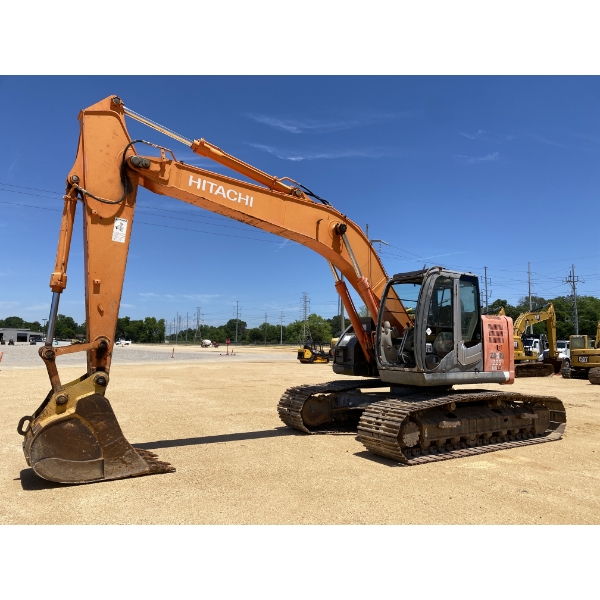 2011 HITACHI ZX225USLC-3 Excavator