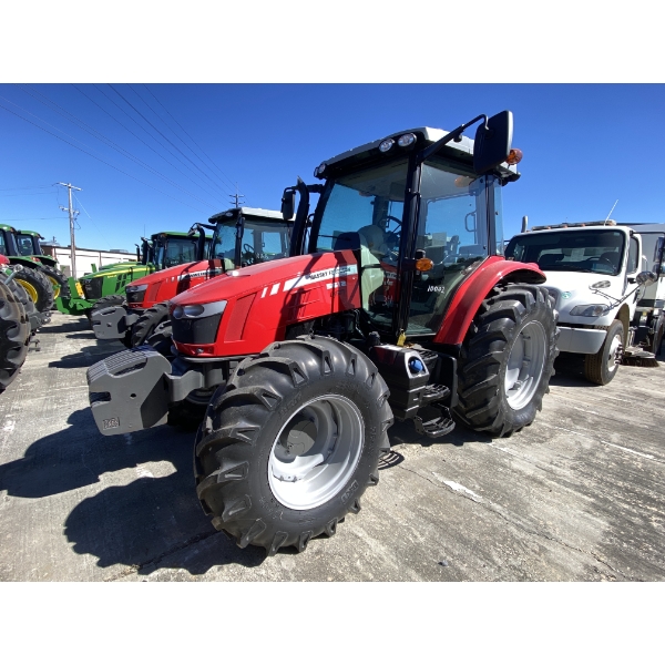 2016 MASSEY FERGUSON 5612 Farm Tractor
