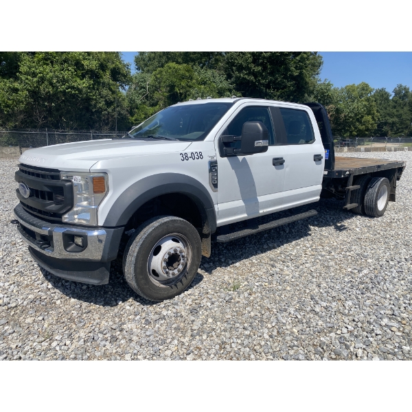2022 FORD F550 XL Flatbed Truck
