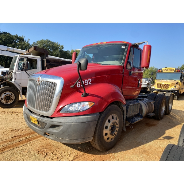 2016 INTERNATIONAL PROSTAR Day Cab Truck