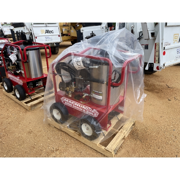 2025 MAGNUM 4000 GS18 Pressure Washer