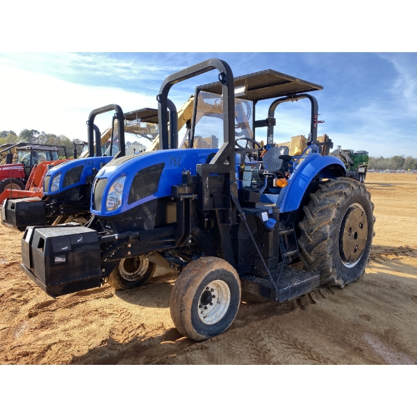 2015 NEW HOLLAND TS6.110 Farm Tractor