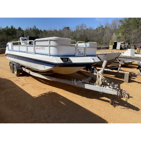 1991 HURRICANE  FUN DECK Boat