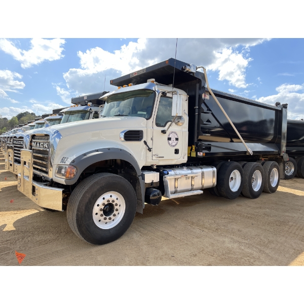 2024 MACK GR64F Dump Truck