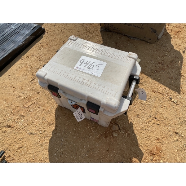 PELICAN COOLER