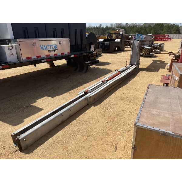 SEMI TRUCK TOWING FRAME, VIN#070519