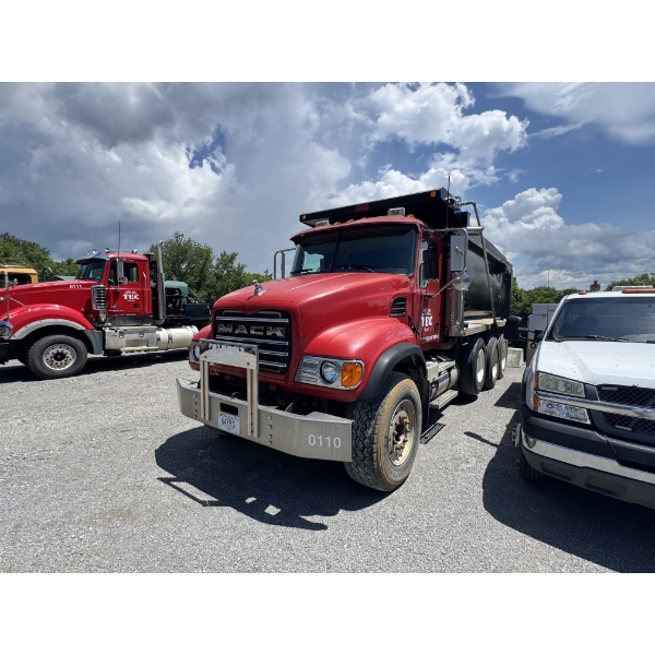 2007 MACK CV713 Dump Truck