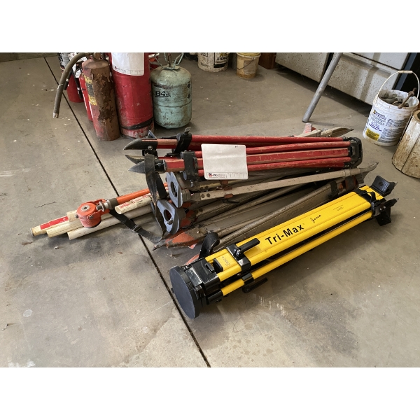 SURVEYING TRIPODS & LEVELING RODS