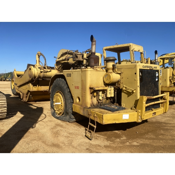Caterpillar 631D Scraper