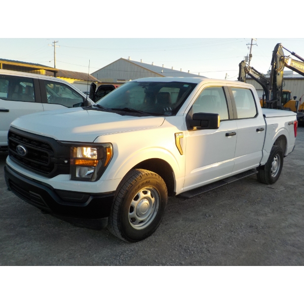 2023 FORD F150 XL Pickup Truck