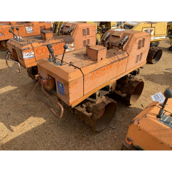 RAMMAX P33/24 TRENCH Roller