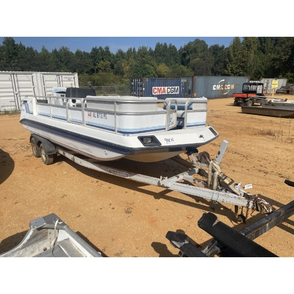 1991 HURRICANE  FUN DECK Boat