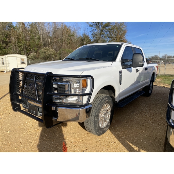 2022 FORD F250 STX Pickup Truck