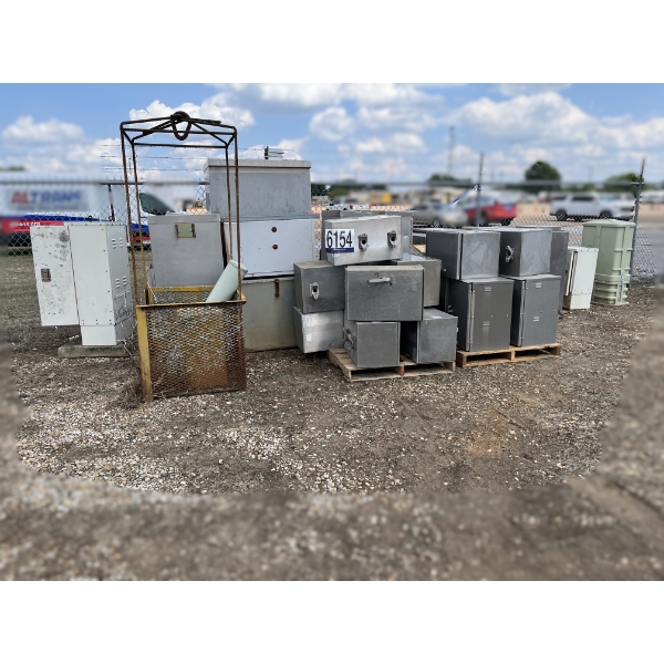 TRAFFIC BOXES & SCRAP METAL