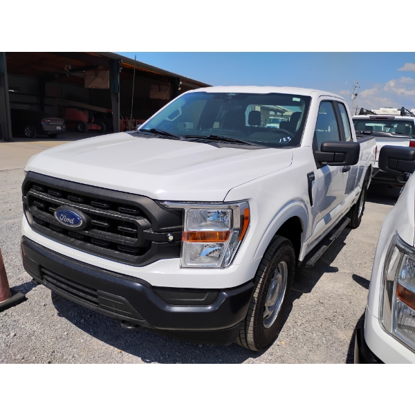 2021 FORD F150 XL Pickup Truck