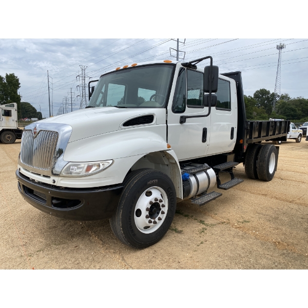 2018 INTERNATIONAL 4300 Flatbed Dump Truck