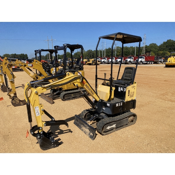 2022 AGT H12 Excavator - Mini