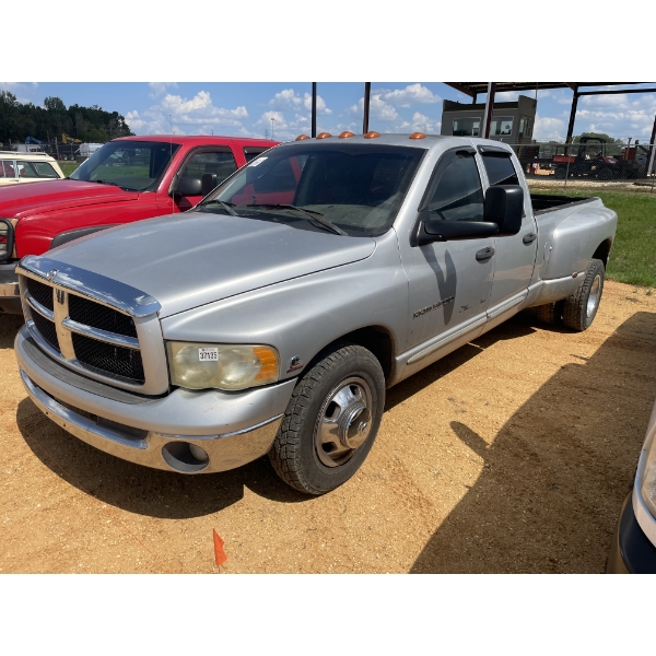 2003 DODGE RAM 3500 Pickup Truck