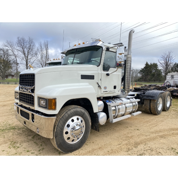 2026 MACK PI64T Day Cab Truck