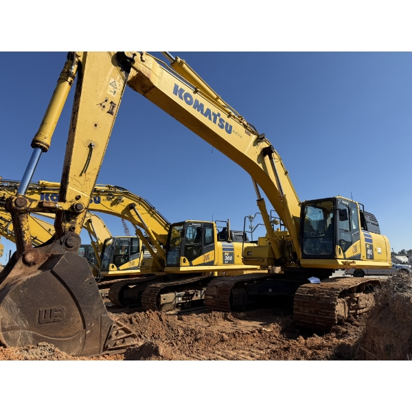2020 KOMATSU PC490LC-11 Excavator