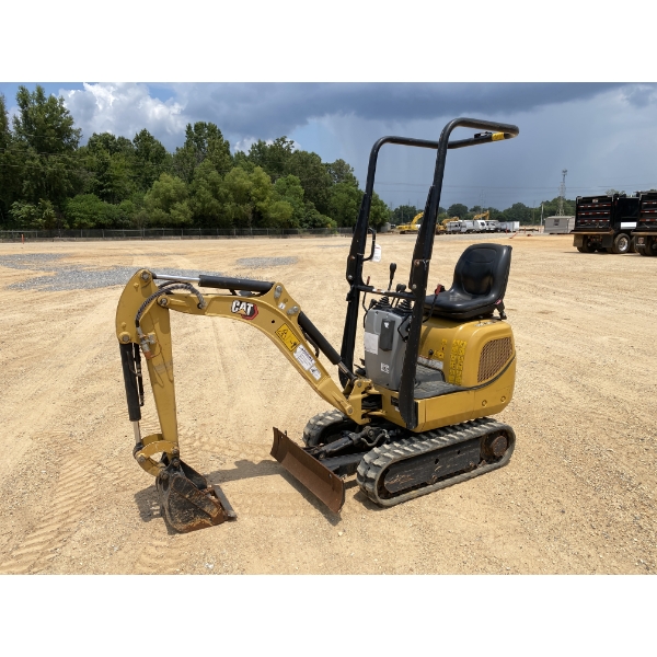 2022 CAT 300.9D Excavator - Mini
