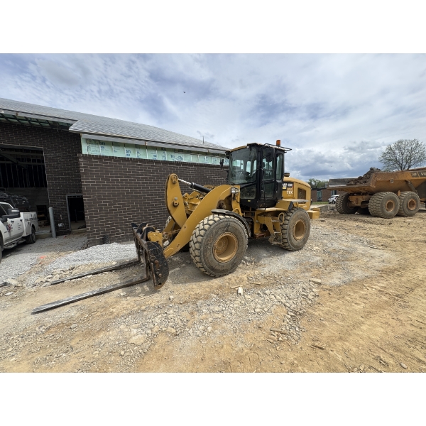 2015 CAT 926M Wheel Loader