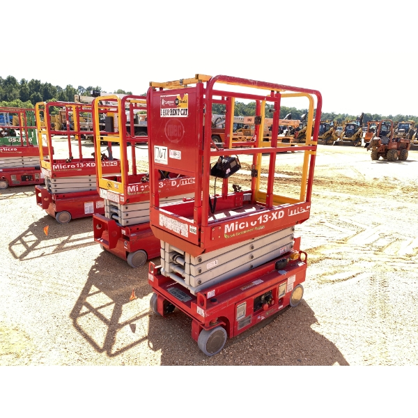 2022 MEC MICRO 13-XD Scissor Lift