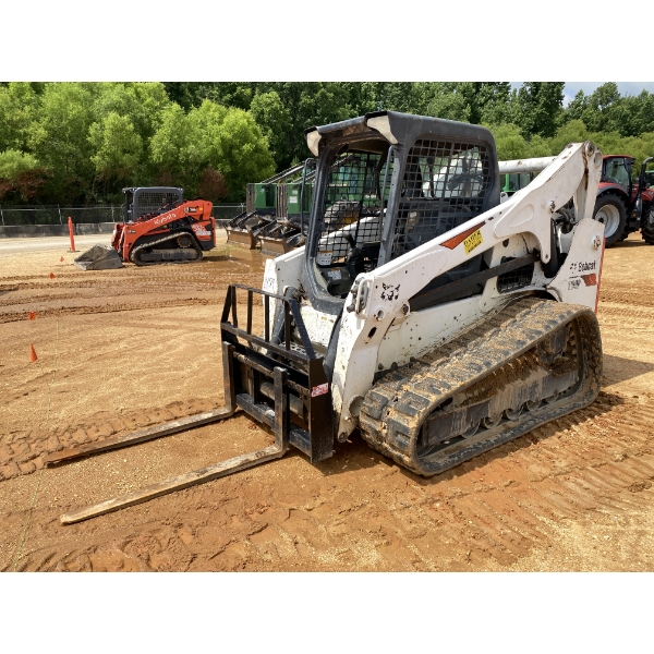 2019 BOBCAT T740 Skid Steer Loader - Crawler