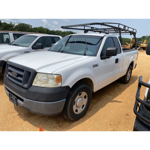 2008 FORD F150 XL Pickup Truck