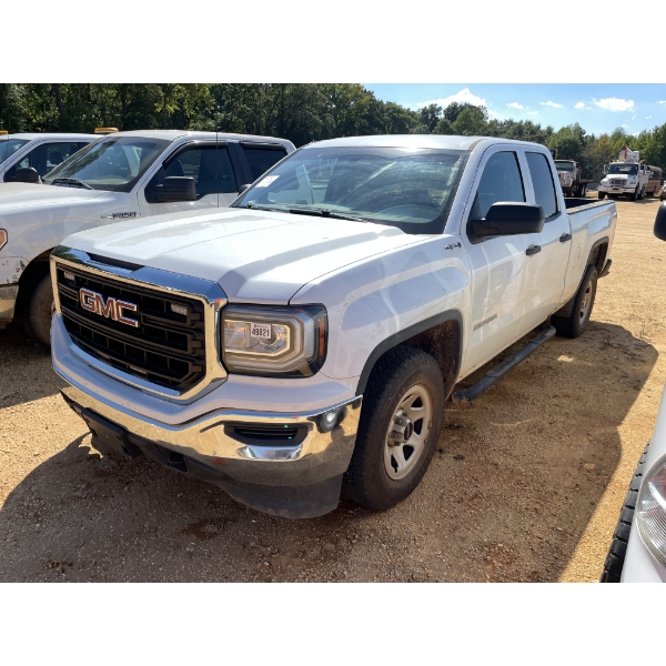2018 GMC SIERRA Pickup Truck