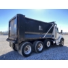 Image 3 : 2017 KENWORTH T880 Dump Truck