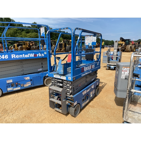 2017 GENIE GS1930 Scissor Lift