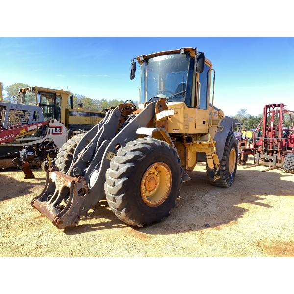 2002 VOLVO L60E Wheel Loader
