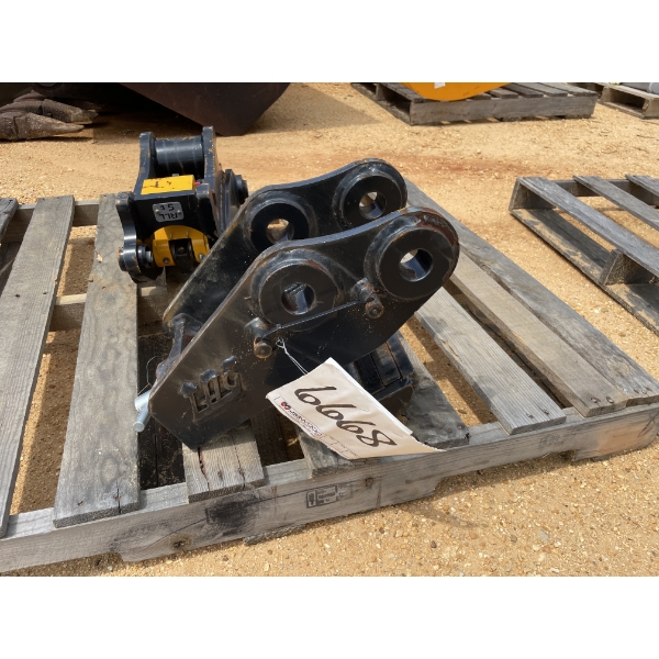 JCB 980/T0213 QUICK CONNECT Loader Attachments