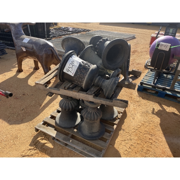 PLASTIC VASE FLOWER POTS