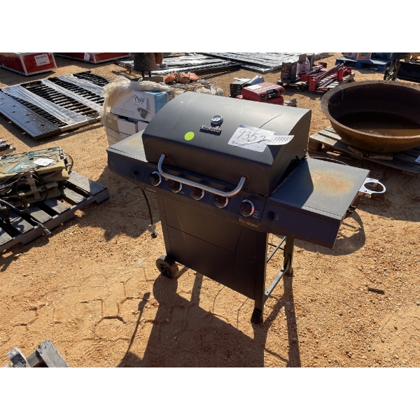 CHAR BROIL GRILL