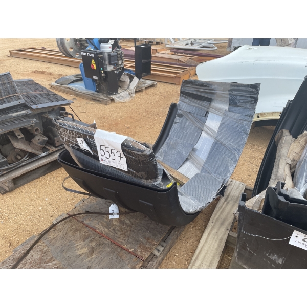 SEMI TRUCK REAR WHEEL FENDER