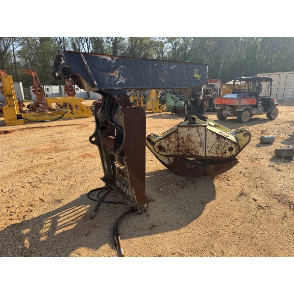 JOHN DEERE DUAL ARCH & GRAPPLE