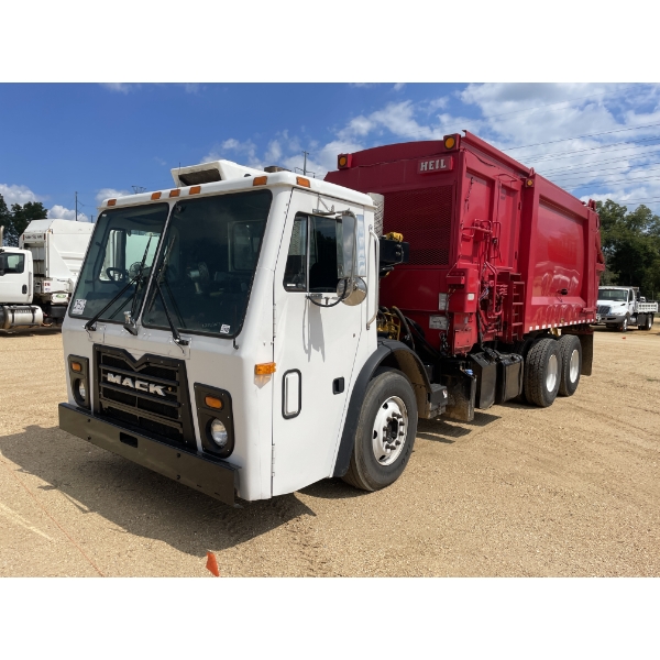2012 MACK LEU613 Garbage / Sanitation Truck