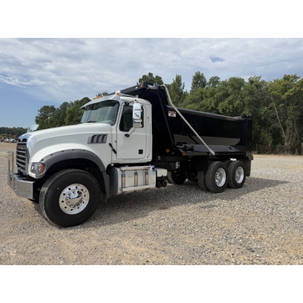 2023 MACK GR64F Dump Truck
