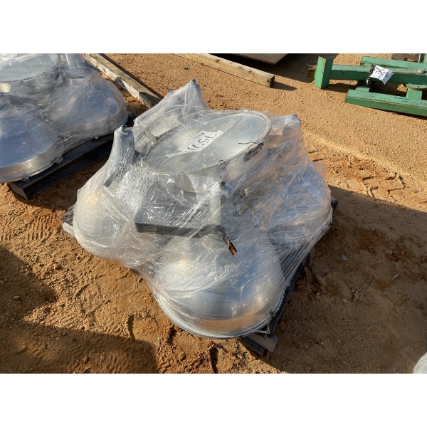 WAREHOUSE LIGHT FIXTURES