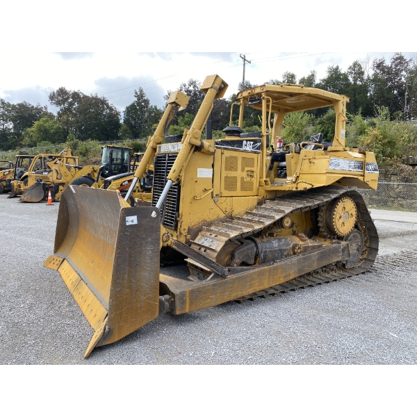 2004 CAT D6R Dozer / Crawler Tractor