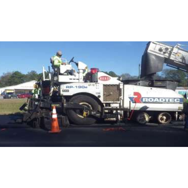 2015 ROADTEC RP190E Asphalt Paver